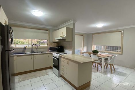 7b Eva Ave, Green Valley, NSW 2168