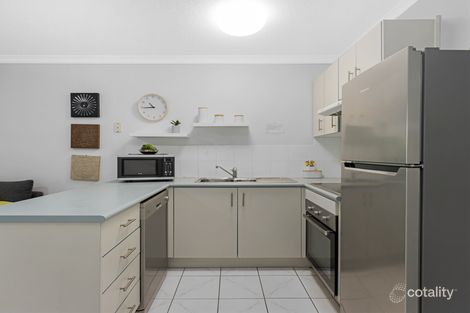 Property photo of 2/386 Esplanade Torquay QLD 4655