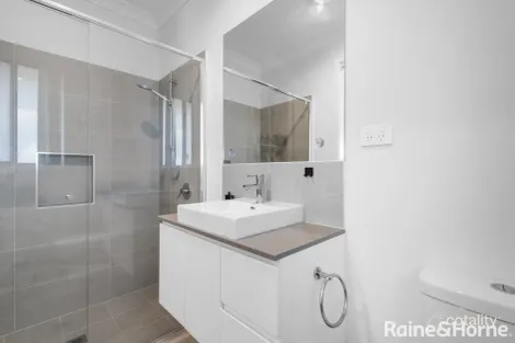Property photo of 5B Stanbury Place Worrigee NSW 2540