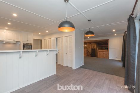 Property photo of 2 Carter Street Broomfield VIC 3364