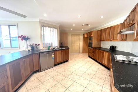 Property photo of 5 Yew Place Casula NSW 2170