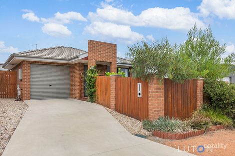 Property photo of 27 Isbister Street Macgregor ACT 2615