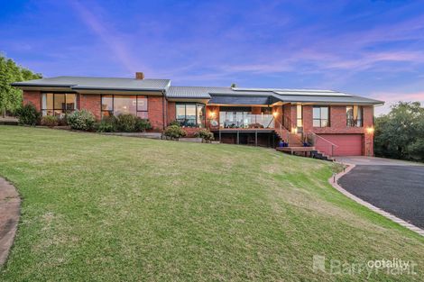 Property photo of 2 Greenland Drive Drouin VIC 3818