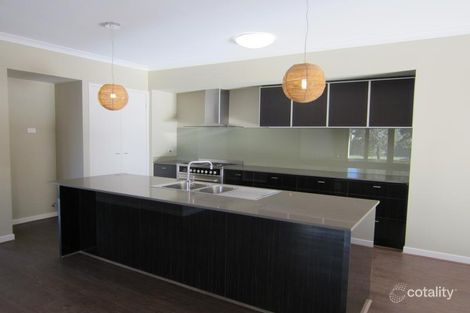 Property photo of 2 McCubbin Way Mernda VIC 3754