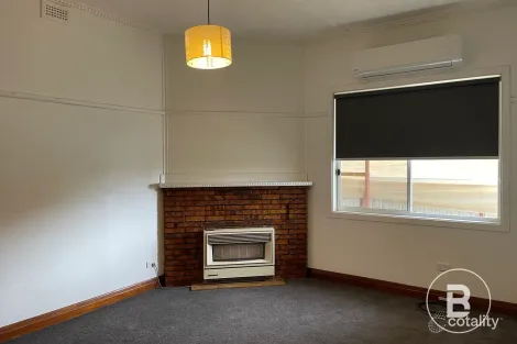 Property photo of 46 Sutton Road Maryborough VIC 3465