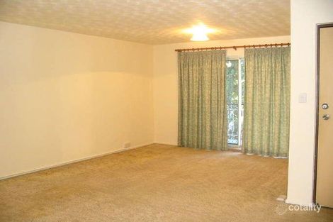 Property photo of 1/8 Robinson Street Coorparoo QLD 4151
