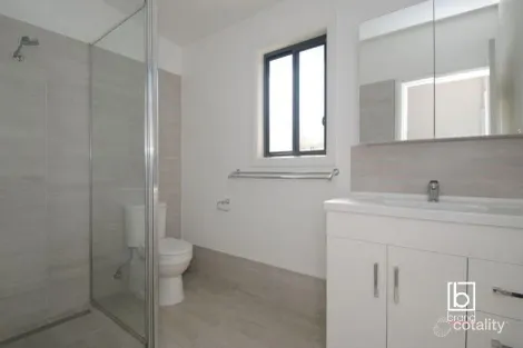 Property photo of 28 Lavinia Street Forresters Beach NSW 2260