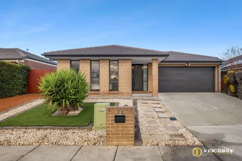 12 Muriel Stewart Cct, Bonner, ACT 2914