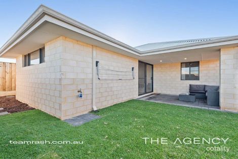Property photo of 18 Kerang Way Ellenbrook WA 6069