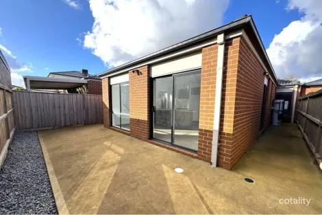 Property photo of 8 Ewing Way Deanside VIC 3336