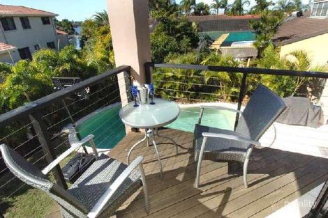 Property photo of 2 Winch Court Mermaid Waters QLD 4218