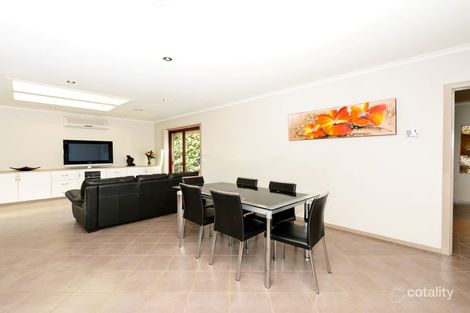 Property photo of 16 Stonehaven Circuit Queanbeyan East NSW 2620