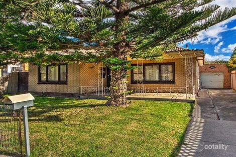 Property photo of 21 Neimur Avenue Deer Park VIC 3023