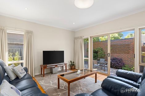 Property photo of 1/171 Kilby Road Kew East VIC 3102