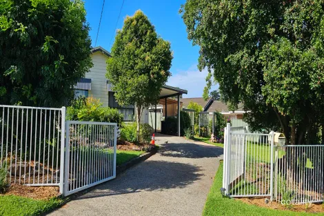 19 Bardsley Cres, Toormina, NSW 2452