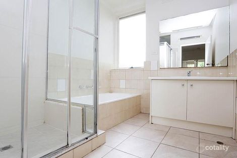 Property photo of 12/2 Karbarook Avenue Prahran VIC 3181