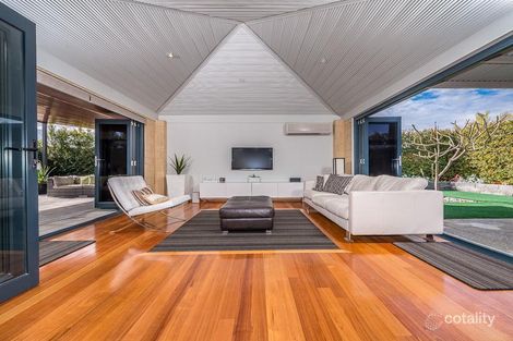 Property photo of 3 Atlantic Avenue Iluka WA 6028