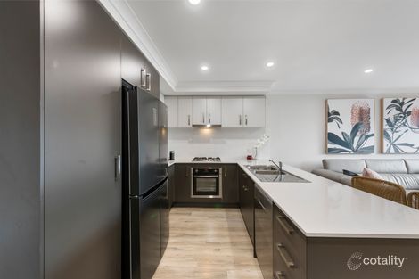Property photo of 14 Pippen Loop Deanside VIC 3336