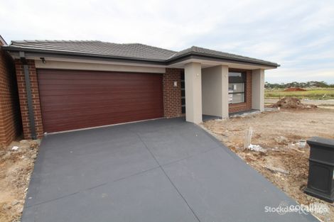Property photo of 71 Sapling Boulevard Tarneit VIC 3029