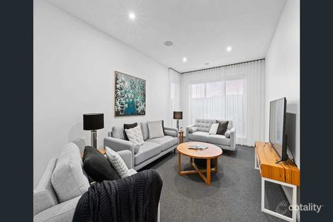 Property photo of 4 Adrianus Street Alfredton VIC 3350