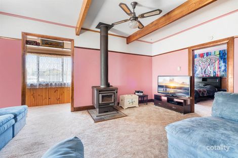 Property photo of 17 Falmouth Street Somerset TAS 7322