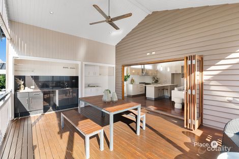 Property photo of 16 First Street Camp Hill QLD 4152