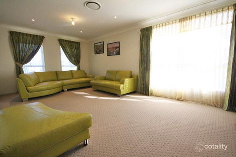 Property photo of 10 Gawler Avenue Minto NSW 2566