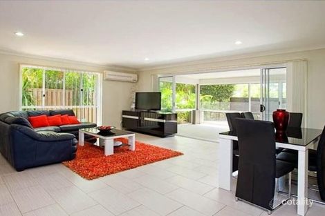 Property photo of 8 Twynam Mews Pacific Pines QLD 4211