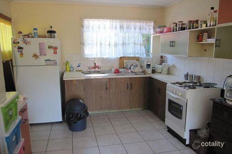 697 Logan Rd, Greenslopes, QLD 4120