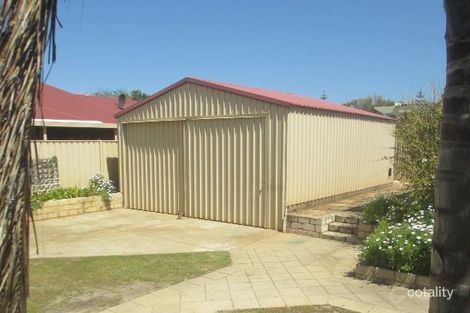 Property photo of 18 Canouan Loop Secret Harbour WA 6173