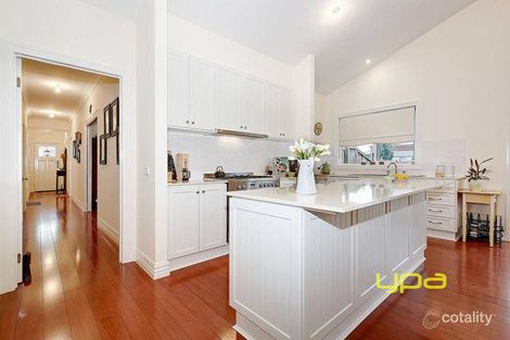 Property photo of 20 Callaway Lane Hillside VIC 3037