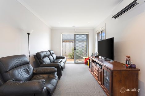 Property photo of 4 Owl Road Doreen VIC 3754