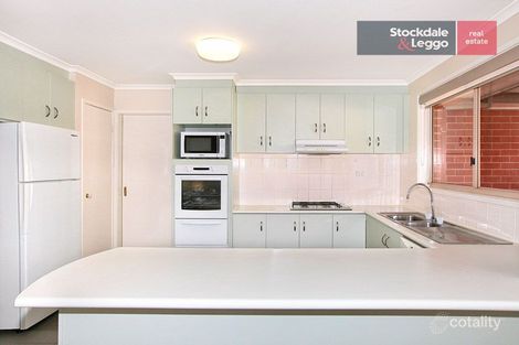 Property photo of 1 Dawson Place Roxburgh Park VIC 3064