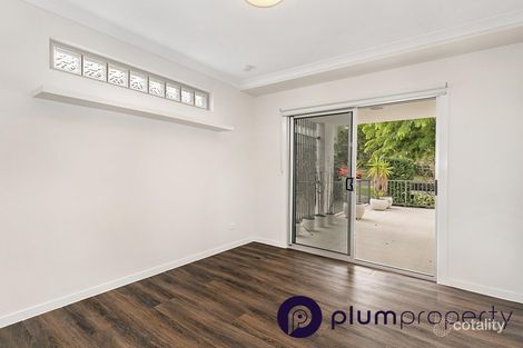 Property photo of 1/63 Sisley Street St Lucia QLD 4067