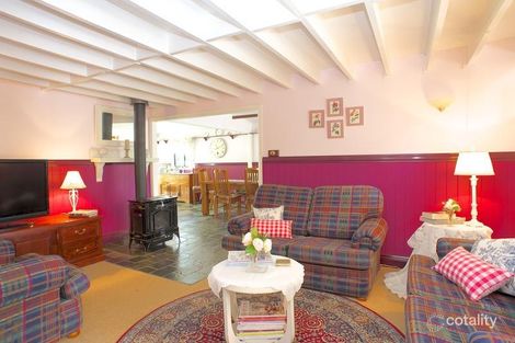 Property photo of 38 Sinclair Crescent Wentworth Falls NSW 2782