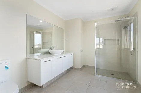 Property photo of 20 Joyce Street Point Cook VIC 3030