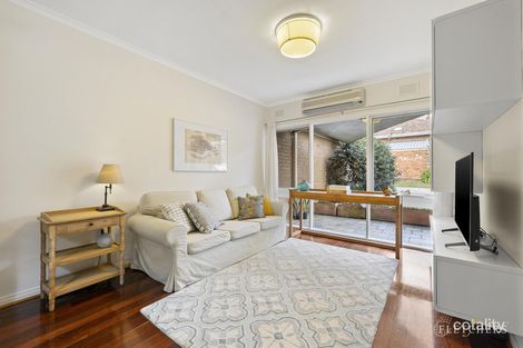 Property photo of 2/10 Ruyton Street Camberwell VIC 3124