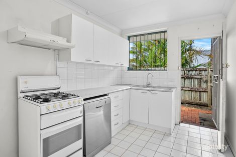 2/14 Grove St, Toowong, QLD 4066