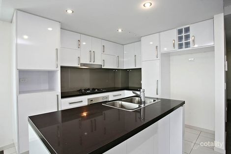 Property photo of 32/42 Ferry Road West End QLD 4101