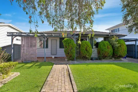 Property photo of 42 Playford Road Killarney Vale NSW 2261