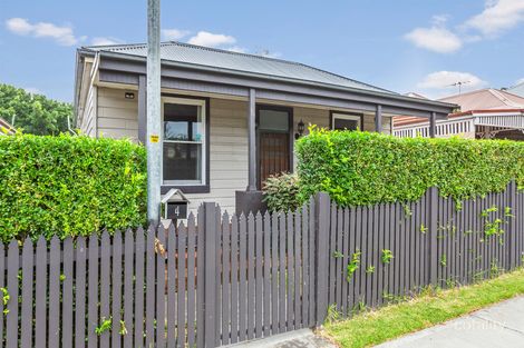 4 Fawcett St, Mayfield, NSW 2304