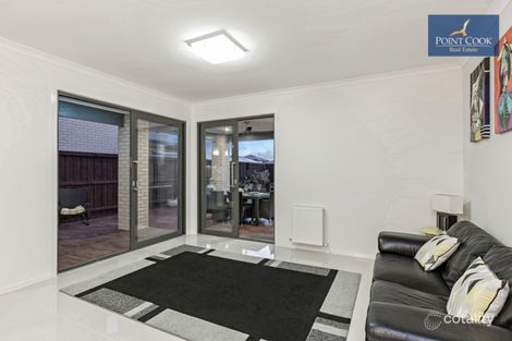 Property photo of 12 Florentino Parade Point Cook VIC 3030