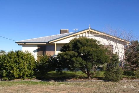 37 Downs St, Roma, QLD 4455