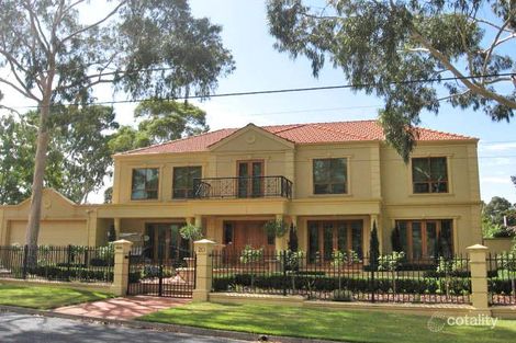 20 Greenway Dr, Surrey Downs, SA 5126