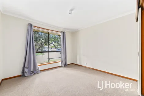 Property photo of 1/2 Barilla Court Cranbourne VIC 3977