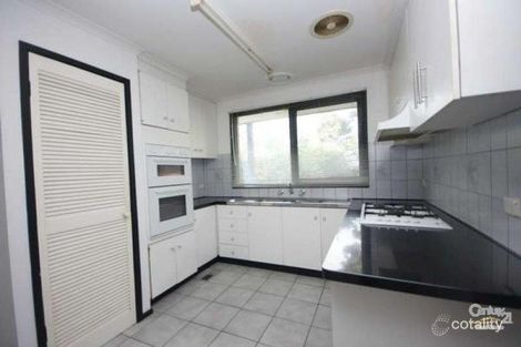 Property photo of 18 Kernot Crescent Noble Park North VIC 3174