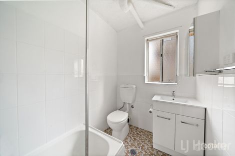 Property photo of 2/2 Velacia Place Queanbeyan NSW 2620