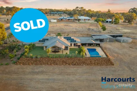 Property photo of 17 Thornbill Place Lower Chittering WA 6084