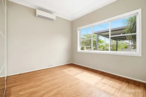 Property photo of 2 Una Place Toongabbie NSW 2146