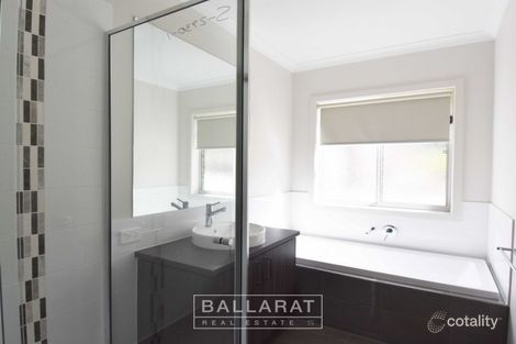 Property photo of 16 Monash Place Canadian VIC 3350
